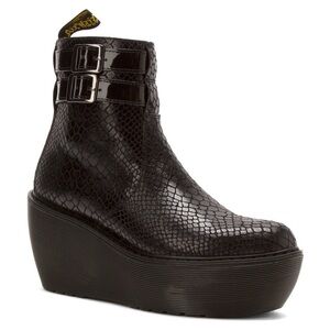 NWOB Dr. Martens Caitlin Black Snakeskin Platform Boots Sz-6